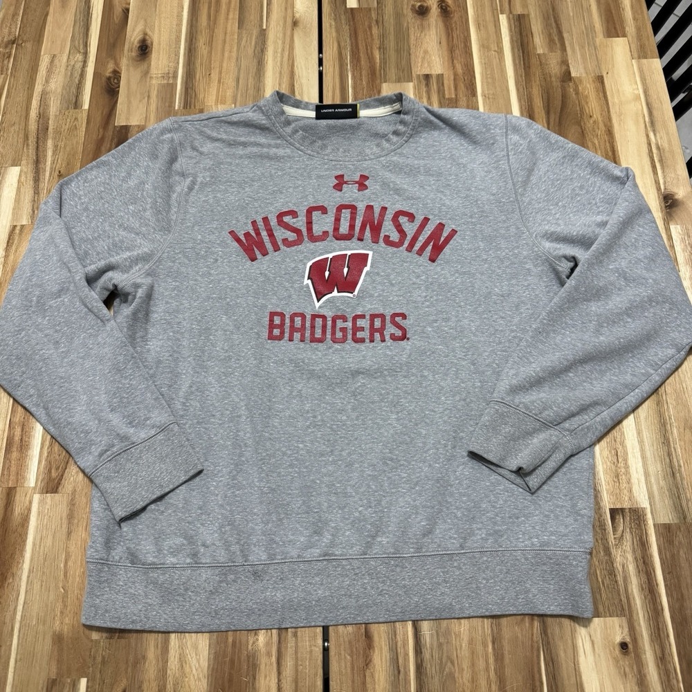 Wisconsin Badgers Sweatshirt Mens XL Gray Under Armour College Crewneck Pullover